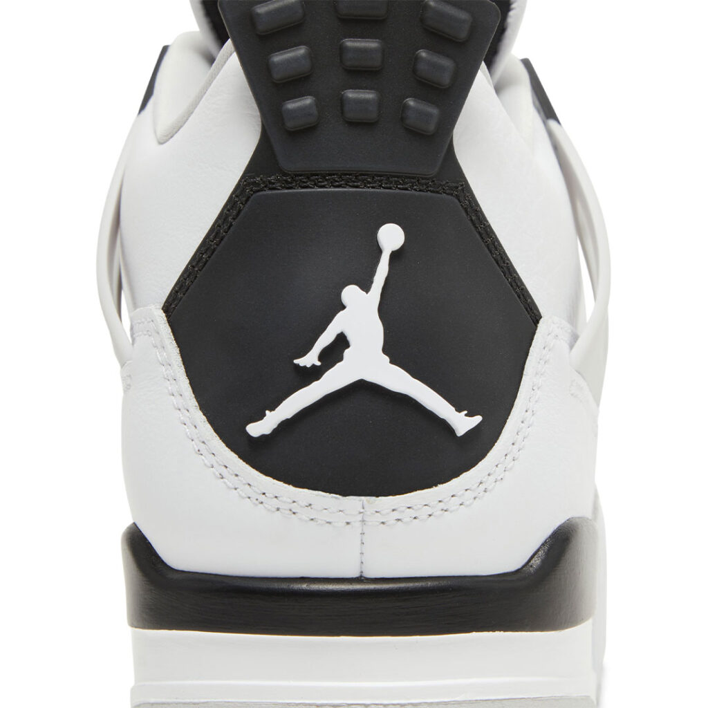 ایر جردن Air Jordan 4 Retro